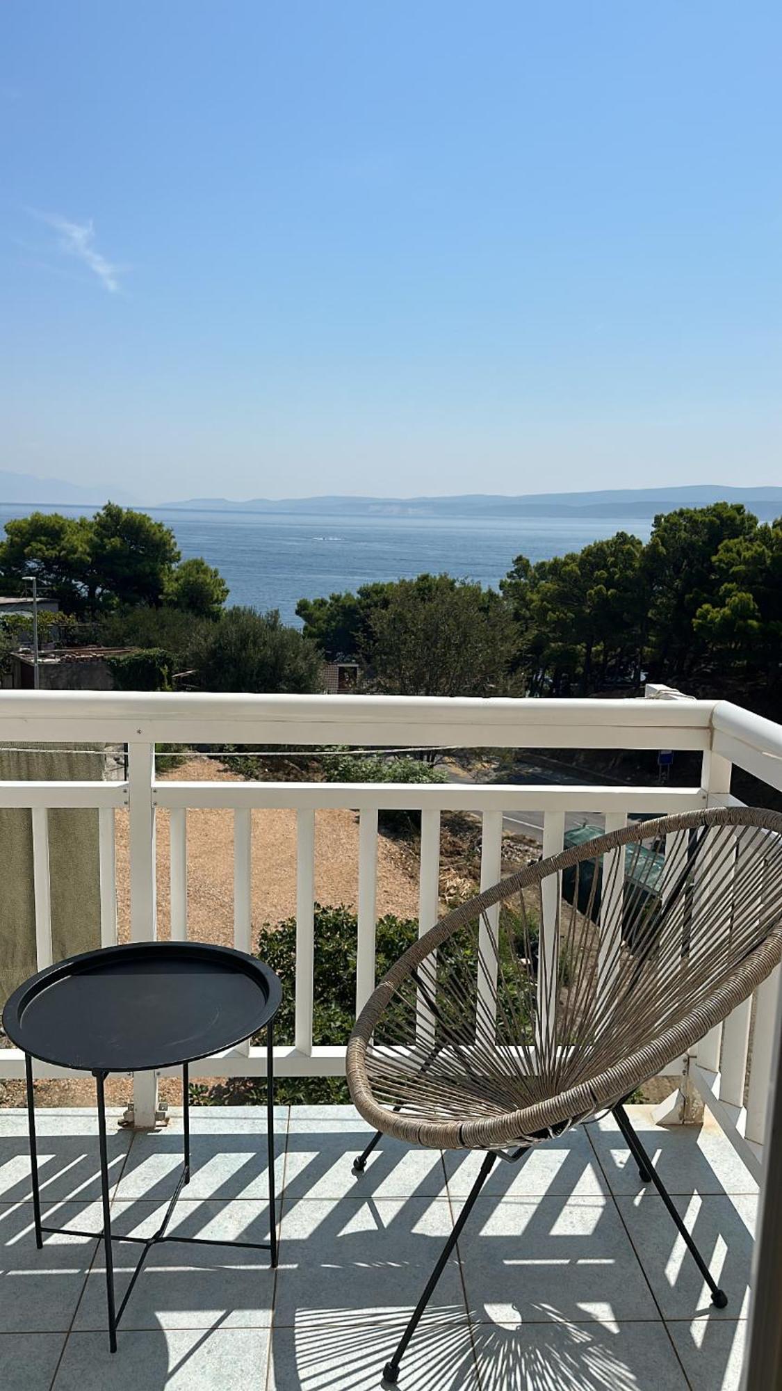 Apartmani Mlikotic Dugi Rat Esterno foto